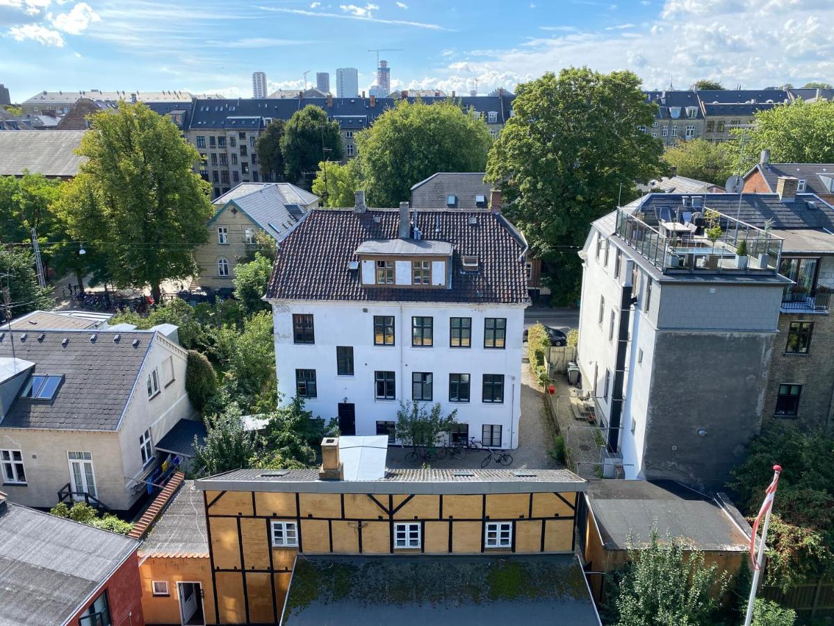 Rooms In Quiet White Villa Apartment Hortensiavej 8 On Frederiksberg C โคเปนเฮเกน ภายนอก รูปภาพ