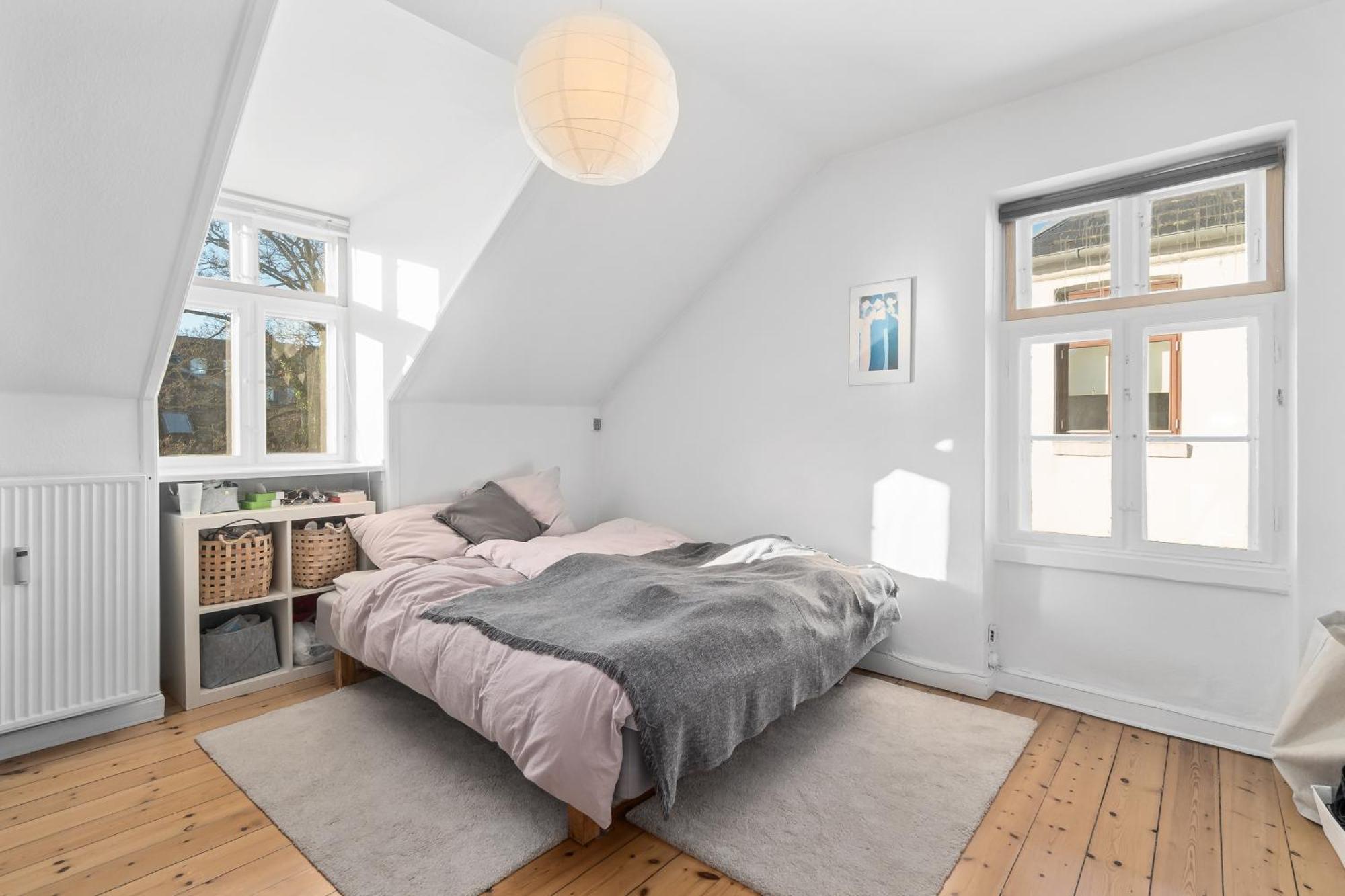Rooms In Quiet White Villa Apartment Hortensiavej 8 On Frederiksberg C โคเปนเฮเกน ภายนอก รูปภาพ